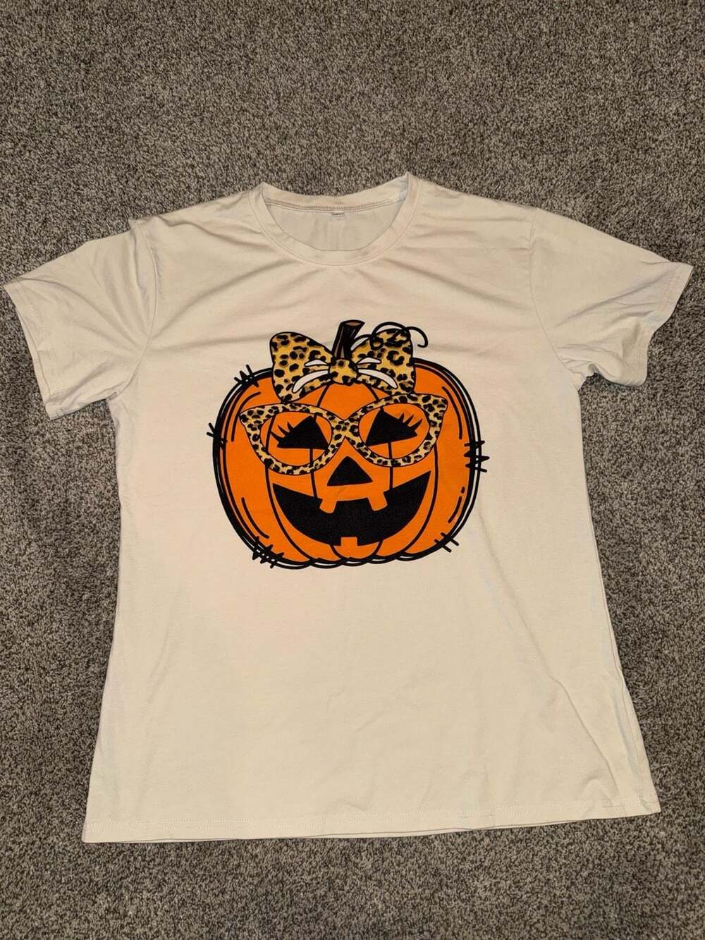 Unbranded Halloween Leopard Pumpkin T-Shirt Size M White Graphic Tee